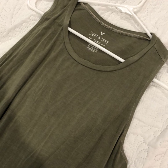 American Eagle Outfitters Tops - Soft & Sexy Tank